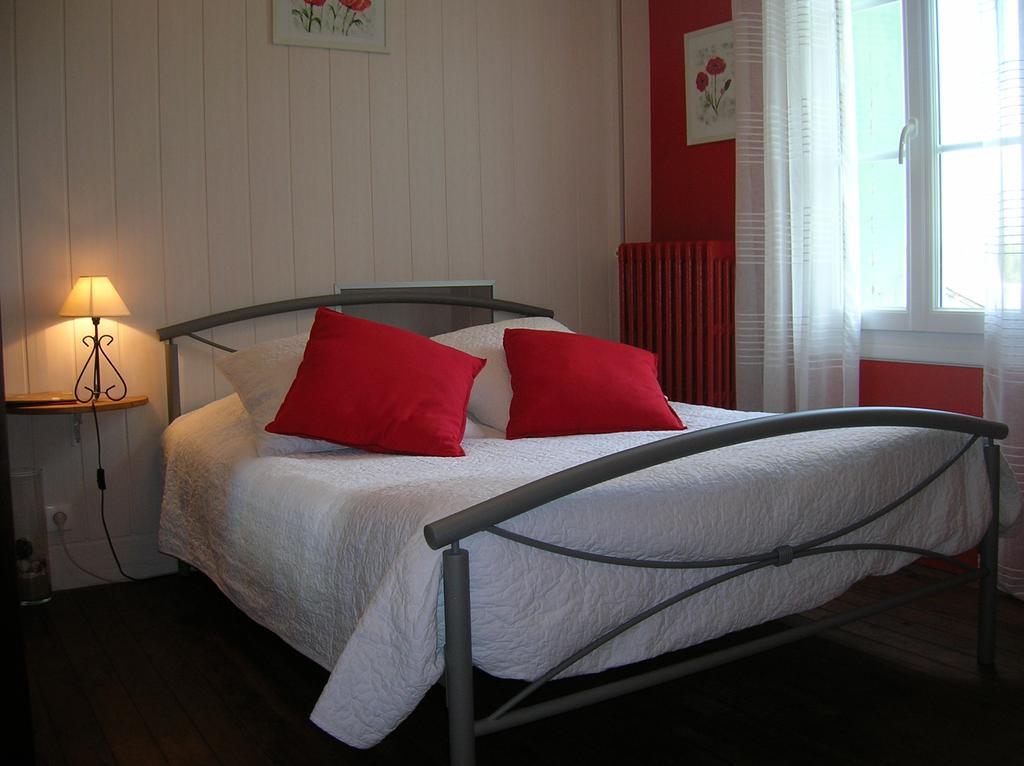 Le Petit Jardin Yoyo Monts Exterior foto
