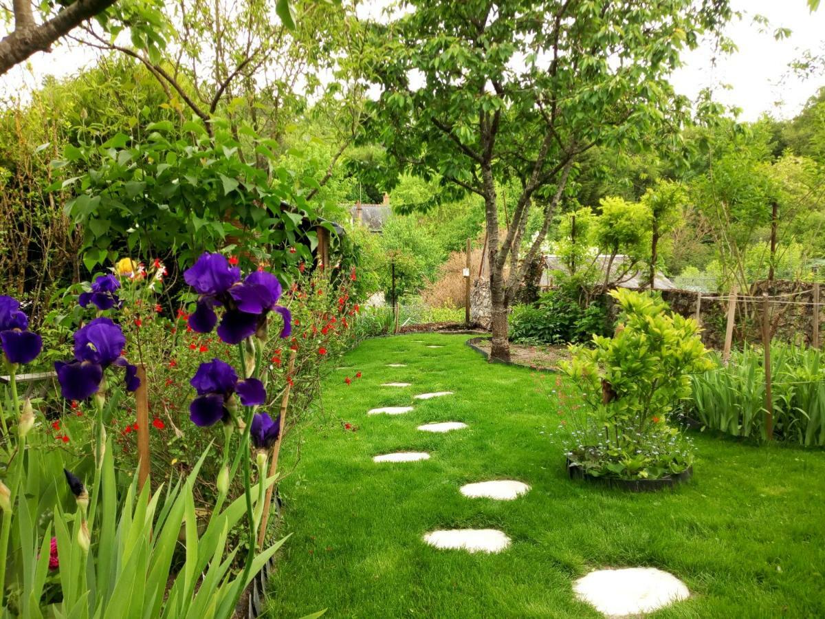 Le Petit Jardin Yoyo Monts Exterior foto